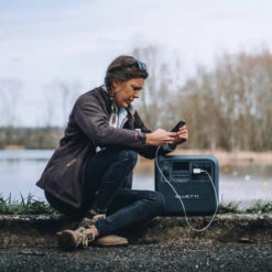 BLUETTI Générateur Électrique Solaire AC180 Avec Panneau Solaire PV200 12 BLUETTI Générateur Électrique Solaire AC180 Avec Panneau Solaire PV200 -Camping Soldes bluetti generateur electrique solaire ac180 avec panneau solaire pv200 5