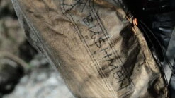 Bushmen B-COVER™ Housse De Sangle/Sac à Dos - Large 11 Bushmen B-COVER™ Housse De Sangle/Sac à Dos - Large -Camping Soldes bushmen b cover housse de sanglesac a dos large 5