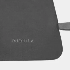 Quechua COUVERTURE EN POLAIRE - 150 X 130 CM 9 Quechua COUVERTURE EN POLAIRE - 150 X 130 CM -Camping Soldes couverture en polaire 150 x 130 cm 4