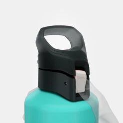 Quechua Gourde Alu 1L Avec Bouchon à Ouverture Rapide Pour La Randonnée - Vert 14 Quechua Gourde Alu 1L Avec Bouchon à Ouverture Rapide Pour La Randonnée - Vert -Camping Soldes gourde alu 1l avec bouchon a ouverture rapide pour la randonnee vert 4