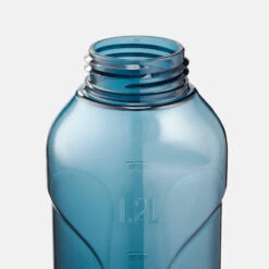 Quechua Gourde Rando MH500 Bouchon Ouverture Rapide 1,2 Litre Plastique (Ecozen®) Bleu -Camping Soldes gourde rando mh500 bouchon ouverture rapide 12 litre plastique ecozen bleu 3