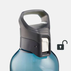 Quechua Gourde Rando MH500 Bouchon Ouverture Rapide 1,2 Litre Plastique (Ecozen®) Bleu -Camping Soldes gourde rando mh500 bouchon ouverture rapide 12 litre plastique ecozen bleu 6