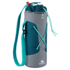 Quechua Housse Isotherme Pour Gourde Randonnée 1,2 à 1,5 Litre Gris/bleu 9 Quechua Housse Isotherme Pour Gourde Randonnée 1,2 à 1,5 Litre Gris/bleu -Camping Soldes housse isotherme pour gourde randonnee 12 a 15 litre grisbleu 4