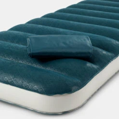 Quechua HOUSSE MATELAS GONFLABLE - AIRBED COVER 70 CM - 1 PERSONNE 7 Quechua HOUSSE MATELAS GONFLABLE - AIRBED COVER 70 CM - 1 PERSONNE -Camping Soldes housse matelas gonflable airbed cover 70 cm 1 personne 2